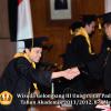 wisuda-unpad-gel-iii-2011_2012-fakultas-ekonomi-dan-bisnis-oleh-rektor_081