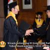 wisuda-unpad-gel-iii-2011_2012-fakultas-ekonomi-dan-bisnis-oleh-rektor_098