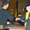 wisuda-unpad-gel-iii-2011_2012-fakultas-ilmu-budaya-oleh-dekan_038