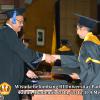 wisuda-unpad-gel-iii-2011_2012-fakultas-isip-oleh-dekan-035