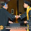 wisuda-unpad-gel-iii-2011_2012-fakultas-isip-oleh-dekan-070