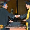 wisuda-unpad-gel-iii-2011_2012-fakultas-isip-oleh-dekan-166