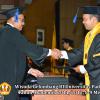 wisuda-unpad-gel-iii-2011_2012-fakultas-isip-oleh-dekan-176