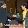 wisuda-unpad-gel-iii-2011_2012-fakultas-isip-oleh-dekan-214