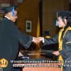 wisuda-unpad-gel-iii-2011_2012-fakultas-isip-oleh-dekan-231