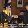 wisuda-unpad-gel-iii-2011_2012-fakultas-isip-oleh-rektor-095