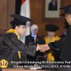 wisuda-unpad-gel-iii-2011_2012-fakultas-isip-oleh-rektor-155