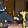 wisuda-unpad-gel-iii-2011_2012-fakultas-pik-oleh-dekan-029