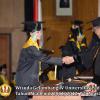 wisuda-unpad-gel-iv-2011_2012-fakultas-farmasi-oleh-rektor-046