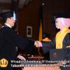 wisuda-unpad-gel-iv-2011_2012-fakultas-ilmu-keperawatan-oleh-dekan-042