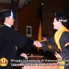 wisuda-unpad-gel-iv-2011_2012-fakultas-ilmu-keperawatan-oleh-dekan-047