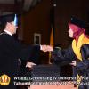 wisuda-unpad-gel-iv-2011_2012-fakultas-ilmu-keperawatan-oleh-dekan-058