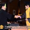 wisuda-unpad-gel-iv-2011_2012-fakultas-ilmu-komunikasi-oleh-dekan-032