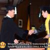 wisuda-unpad-gel-iv-2011_2012-fakultas-ilmu-budaya-oleh-dekan-149