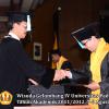 wisuda-unpad-gel-iv-2011_2012-fakultas-ilmu-budaya-oleh-dekan-225