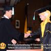 wisuda-unpad-gel-iv-2011_2012-fakultas-ilmu-budaya-oleh-dekan-247