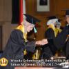 wisuda-unpad-gel-iv-2011_2012-fakultas-ilmu-budaya-oleh-rektor-032