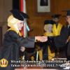 wisuda-unpad-gel-iv-2011_2012-fakultas-ilmu-budaya-oleh-rektor-035