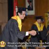 wisuda-unpad-gel-iv-2011_2012-fakultas-isip-oleh-rektor-143
