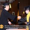 wisuda-unpad-gel-iv-2011_2012-fakultas-kedokteran-ekonomi-dan-bisnis-oleh-dekan-052