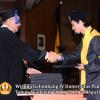 wisuda-unpad-gel-iv-2011_2012-fakultas-isip-oleh-dekan-060