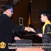 wisuda-unpad-gel-iv-2011_2012-fakultas-isip-oleh-dekan-071