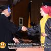 wisuda-unpad-gel-iv-2011_2012-fakultas-isip-oleh-dekan-089