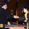 wisuda-unpad-gel-iv-2011_2012-fakultas-isip-oleh-dekan-143