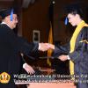 wisuda-unpad-gel-iv-2011_2012-fakultas-isip-oleh-dekan-144