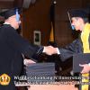 wisuda-unpad-gel-iv-2011_2012-fakultas-isip-oleh-dekan-153