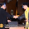 wisuda-unpad-gel-iv-2011_2012-fakultas-isip-oleh-dekan-163