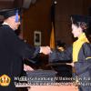 wisuda-unpad-gel-iv-2011_2012-fakultas-isip-oleh-dekan-171